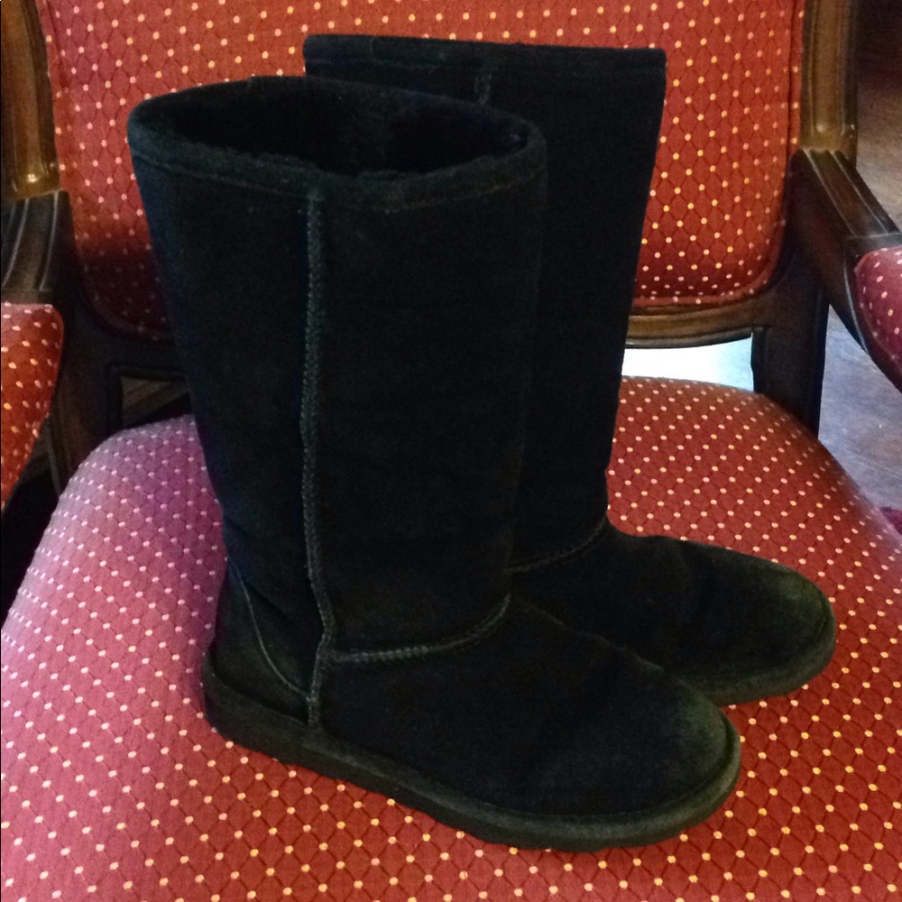 Bearpaw Boots